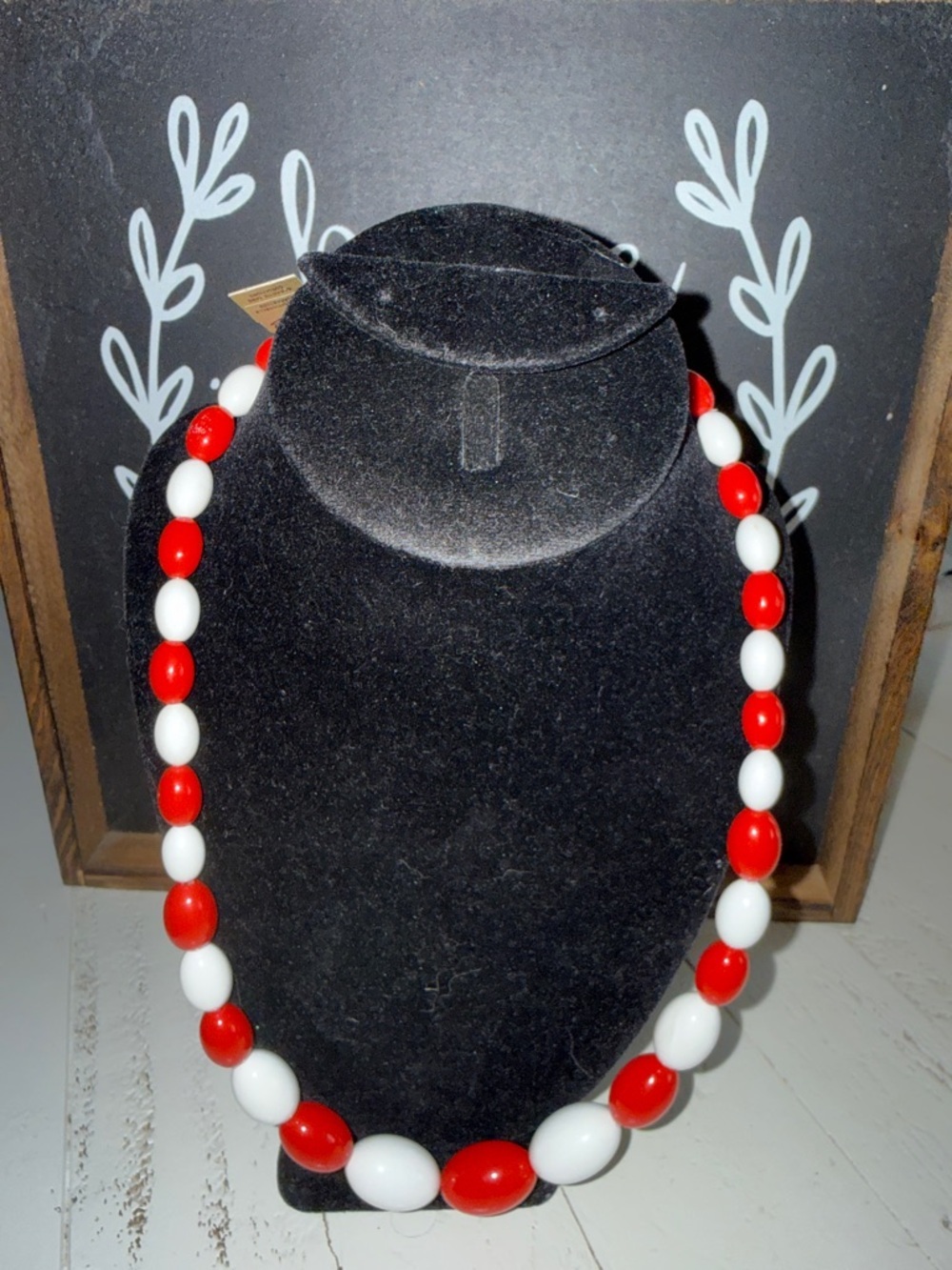 Red and White Bead Necklace - Classic Women’s Jewelry